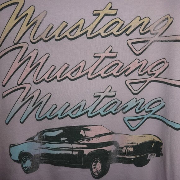 Mustang , Ford labeled, T Shirt , pink women's size L, good condition - Picture 2 of 4